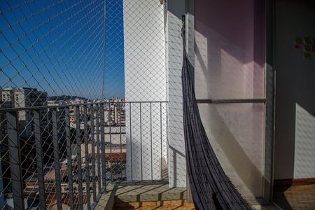 Apartamento para alugar com 70m², 2 quartos e 1 vaga Apartamento para alugar com 70m², 2 quartos e 1 vagaSala Varanda