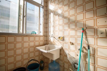 Apartamento para alugar com 70m², 2 quartos e 1 vaga Apartamento para alugar com 70m², 2 quartos e 1 vagaÁrea de Serviço