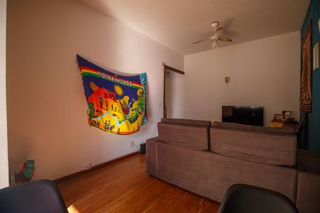 Apartamento para alugar com 70m², 2 quartos e 1 vaga Apartamento para alugar com 70m², 2 quartos e 1 vagaSala