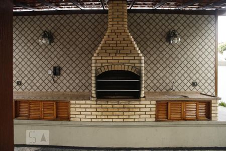 Apartamento para alugar com 70m², 2 quartos e 1 vaga