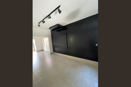 Casa para alugar com 2 quartos, 138m² em Tabajaras, Uberlândia