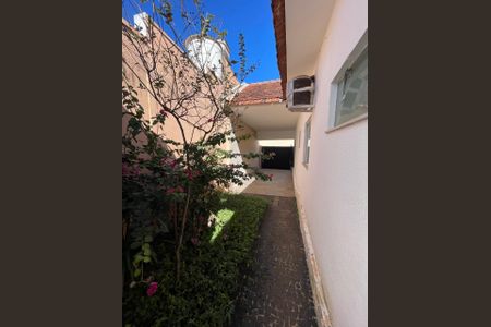 Área comum de casa para alugar com 2 quartos, 138m² em Tabajaras, Uberlândia