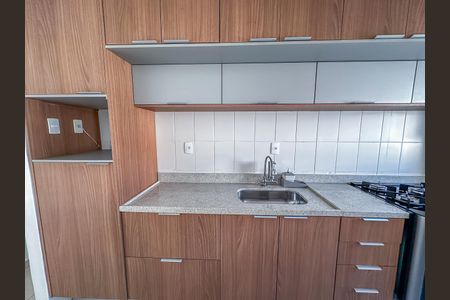 Apartamento para alugar com 68m², 2 quartos e 1 vaga