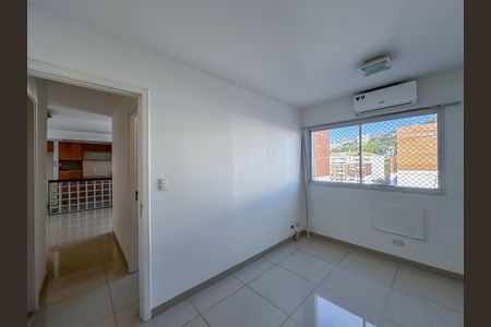 Apartamento para alugar com 68m², 2 quartos e 1 vaga