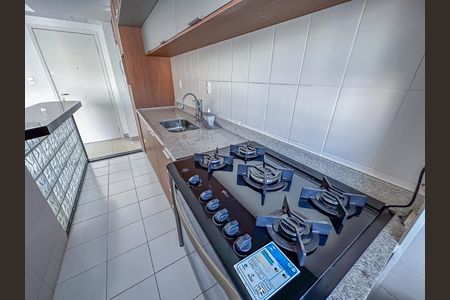 Apartamento para alugar com 68m², 2 quartos e 1 vaga