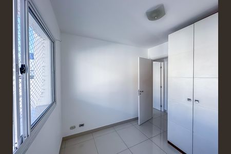 Apartamento para alugar com 68m², 2 quartos e 1 vaga