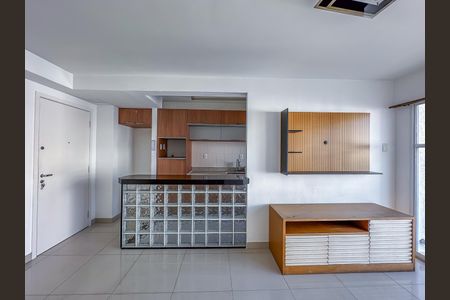 Apartamento para alugar com 68m², 2 quartos e 1 vaga