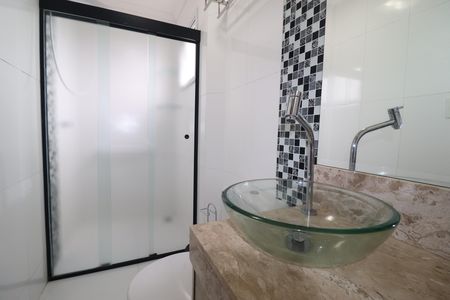 Apartamento à venda com 186m², 3 quartos e 2 vagasBanheiro Quarto 1 suíte