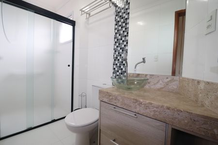 Apartamento à venda com 186m², 3 quartos e 2 vagasBanheiro Quarto 1 suíte