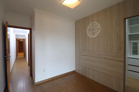 Apartamento à venda com 186m², 3 quartos e 2 vagasQuarto 1 suíte