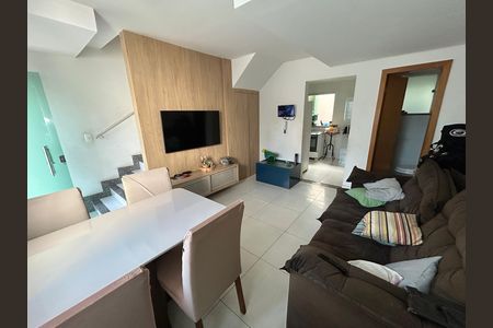 Sala de casa à venda com 3 quartos, 202m² em Candelária, Belo Horizonte