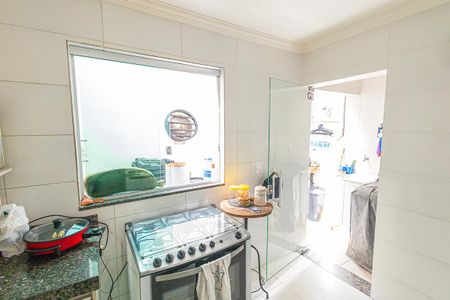 Casa à venda com 202m², 3 quartos e 2 vagas Casa à venda com 202m², 3 quartos e 2 vagasCozinha