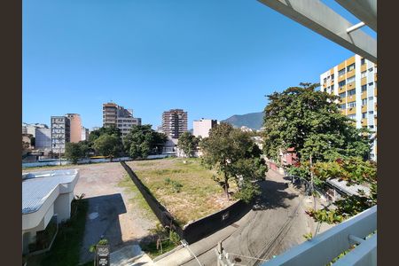 Apartamento à venda com 145m², 3 quartos e 2 vagas Apartamento à venda com 145m², 3 quartos e 2 vagasVista da Suíte 1