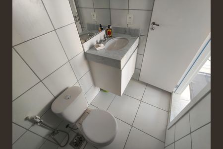 Apartamento à venda com 145m², 3 quartos e 2 vagas Apartamento à venda com 145m², 3 quartos e 2 vagasBanheiro Corredor