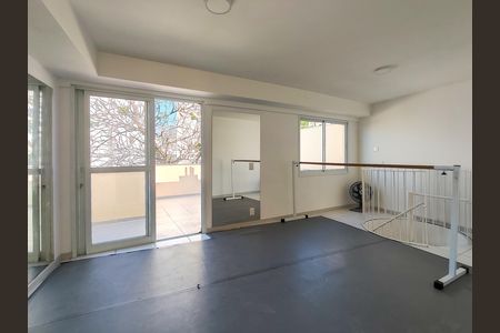 Apartamento à venda com 145m², 3 quartos e 2 vagas Apartamento à venda com 145m², 3 quartos e 2 vagasSala