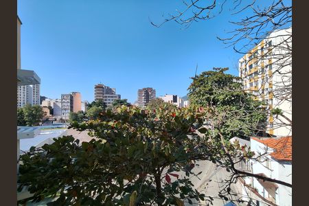 Apartamento à venda com 145m², 3 quartos e 2 vagas Apartamento à venda com 145m², 3 quartos e 2 vagasVista da Sala