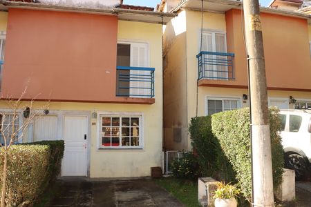Casa de Condomínio para alugar com 2 quartos, 89m² em Jardim Barbacena, Cotia