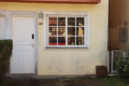 Casa de Condomínio para alugar com 2 quartos, 89m² em Jardim Barbacena, Cotia