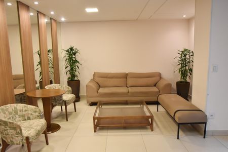 Apartamento à venda com 53m², 2 quartos e 1 vagaÁrea comum de circulação