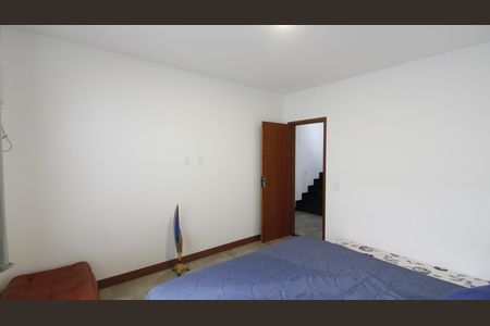 Casa de condomínio para alugar com 200m², 4 quartos e 2 vagasQuarto 2