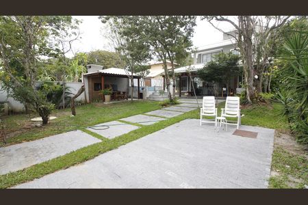 Casa de condomínio para alugar com 200m², 4 quartos e 2 vagasGaragem