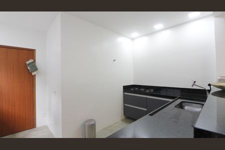 Cozinha de casa de condomínio para alugar com 4 quartos, 200m² em Bosque do Peró, Cabo Frio