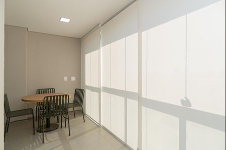 Apartamento para alugar com 37m², 1 quarto e 1 vaga Apartamento para alugar com 37m², 1 quarto e 1 vagaVaranda da Sala