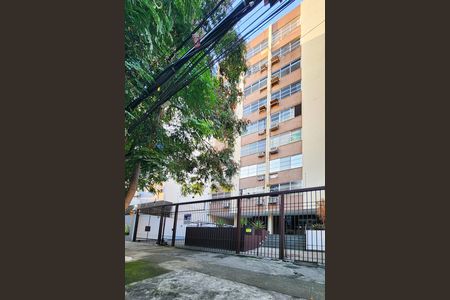 Apartamento para alugar com 122m², 3 quartos e 1 vagaFachada 