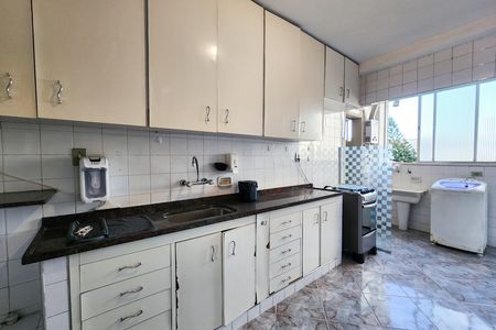 Apartamento para alugar com 122m², 3 quartos e 1 vagaCozinha 