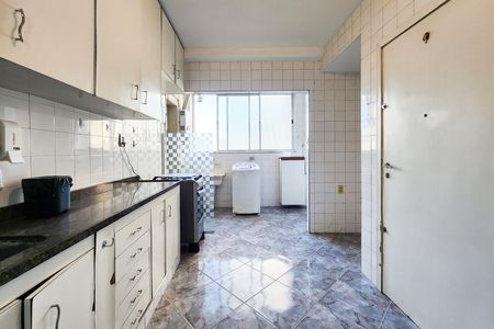Apartamento para alugar com 122m², 3 quartos e 1 vagaCozinha 