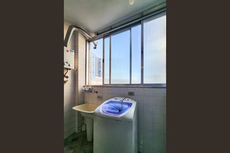 Apartamento para alugar com 122m², 3 quartos e 1 vagaÁrea de Serviço 
