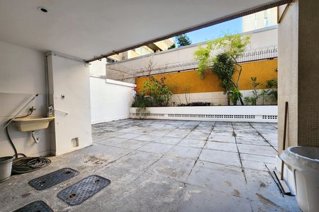 Apartamento para alugar com 122m², 3 quartos e 1 vagaÁrea Comum 