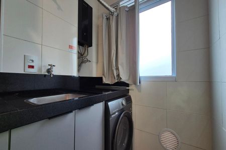 Área de Serviço de apartamento para alugar com 2 quartos, 48m² em Vila Satúrnia, Campinas