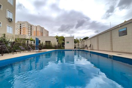 Apartamento para alugar com 48m², 2 quartos e 1 vaga Apartamento para alugar com 48m², 2 quartos e 1 vagaÁrea comum - Piscina