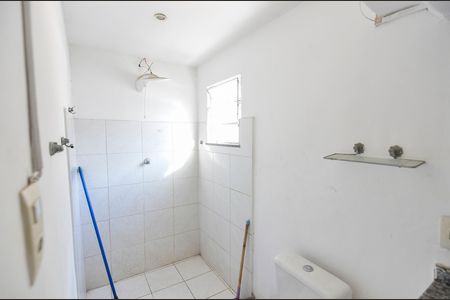 Casa à venda com 80m², 2 quartos e 1 vagaBanheiro social