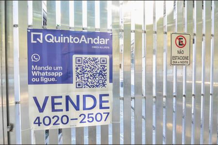 Casa à venda com 80m², 2 quartos e 1 vagaPlaca
