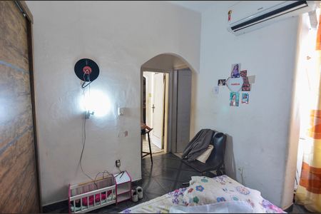 Casa à venda com 80m², 2 quartos e 1 vagaSuíte