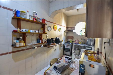 Cozinha de casa à venda com 2 quartos, 80m² em Grajaú, Rio de Janeiro