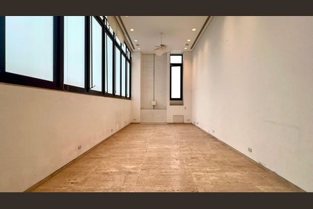 Apartamento à venda com 355m², 3 quartos e 5 vagas Apartamento à venda com 355m², 3 quartos e 5 vagasSala