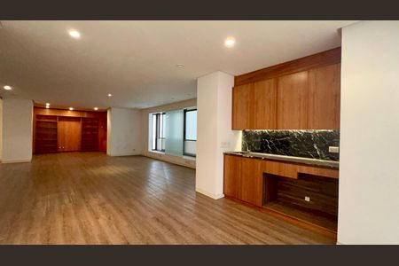 Apartamento à venda com 355m², 3 quartos e 5 vagas Apartamento à venda com 355m², 3 quartos e 5 vagasDetalhe