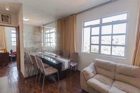 Sala de apartamento à venda com 2 quartos, 65m² em Santa Cruz, Belo Horizonte