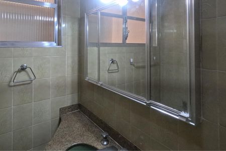 Apartamento para alugar com 117m², 2 quartos e 1 vagaBanheiro 