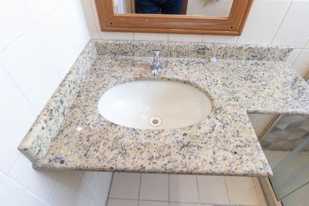 Casa para alugar com 90m², 2 quartos e 2 vagas Casa para alugar com 90m², 2 quartos e 2 vagasBanheiro 1