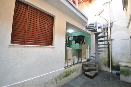 Casa à venda com 156m², 3 quartos e 2 vagasQuintal