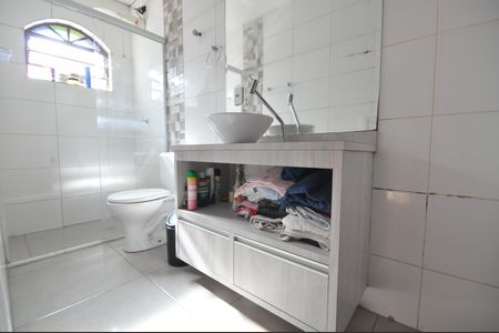 Casa à venda com 156m², 3 quartos e 2 vagasBanheiro do Quarto Suíte