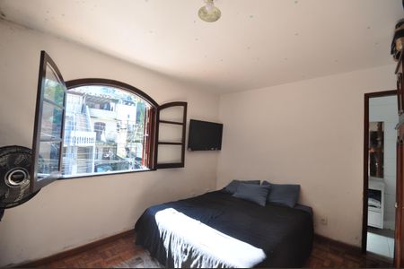 Casa à venda com 156m², 3 quartos e 2 vagasQuarto Suíte