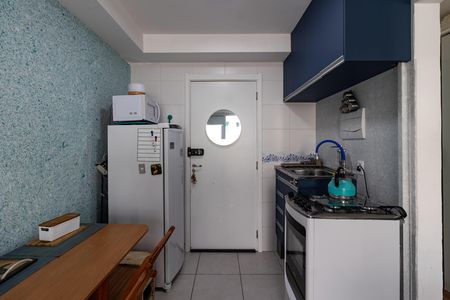 Cozinha de apartamento para alugar com 1 quarto, 32m² em Vila Romana, São Paulo