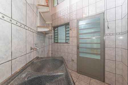 Casa à venda com 365m², 4 quartos e 1 vagaLavanderia