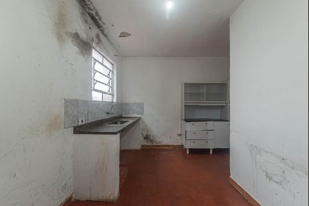 Casa à venda com 365m², 4 quartos e 1 vagaCasa 2 - Cozinha