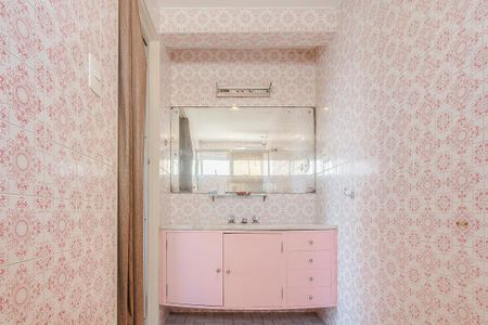 Apartamento à venda com 95m², 3 quartos e 1 vagaBanheiro da Suíte
